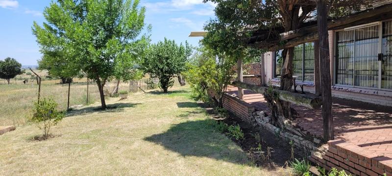 5 Bedroom Property for Sale in Bloemspruit Free State